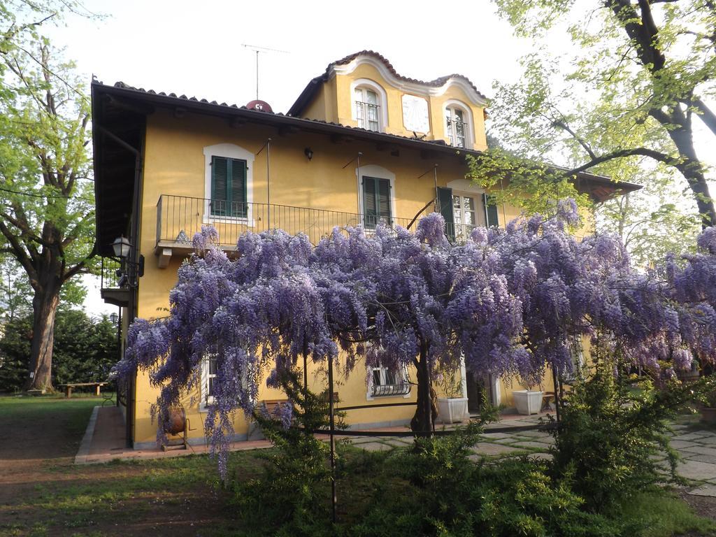 Villa Mirano Bed & Breakfast Piossasco Exterior photo