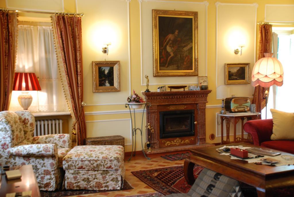 Villa Mirano Bed & Breakfast Piossasco Exterior photo